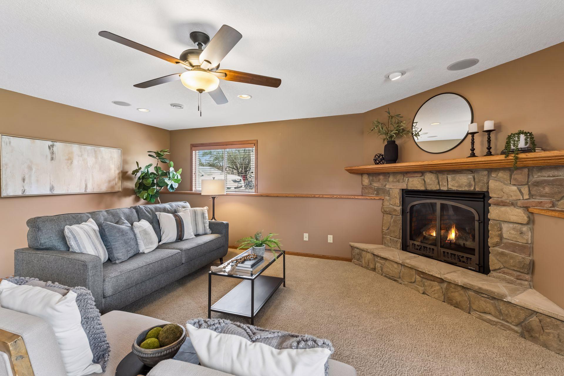 2187 Grimm Road - Spacecrafting - 0025.jpg