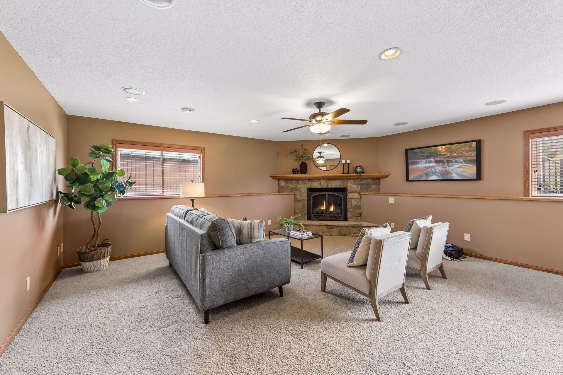 2187 Grimm Road - Spacecrafting - 0024.jpg