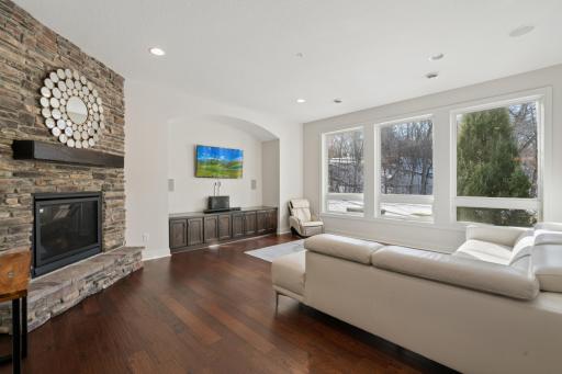 4414 Juleena Place, Minnetonka, MN 55345