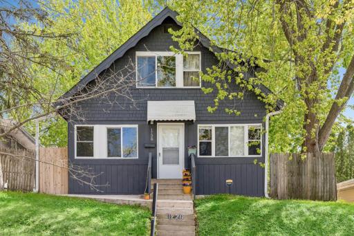 Welcome to 1726 4th Street East in Saint Paul.