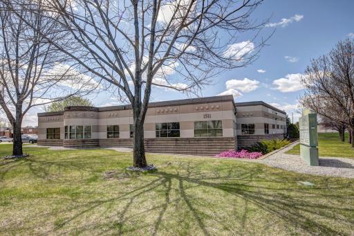 1511 Northway Drive, Saint Cloud, MN 56303