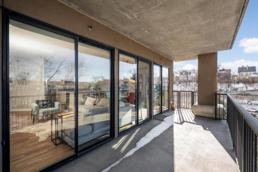 317 Groveland Avenue, 305, Minneapolis, MN 55403