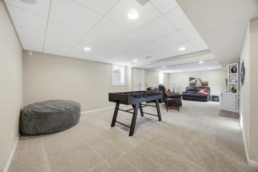 5422 35th Street S, Fargo, ND 58104