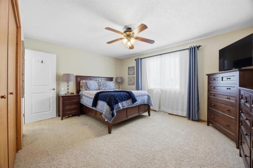 5422 35th Street S, Fargo, ND 58104