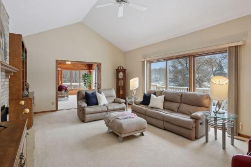11824 Welters Way, Eden Prairie, MN 55347