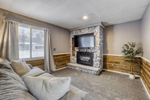 6739 Yucca Lane N - Web Quality - 013 - 13 Family Room.jpg