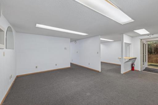 5201 Lakeland Avenue N, Minneapolis, MN 55429
