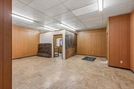 5201 Lakeland Avenue N, Minneapolis, MN 55429