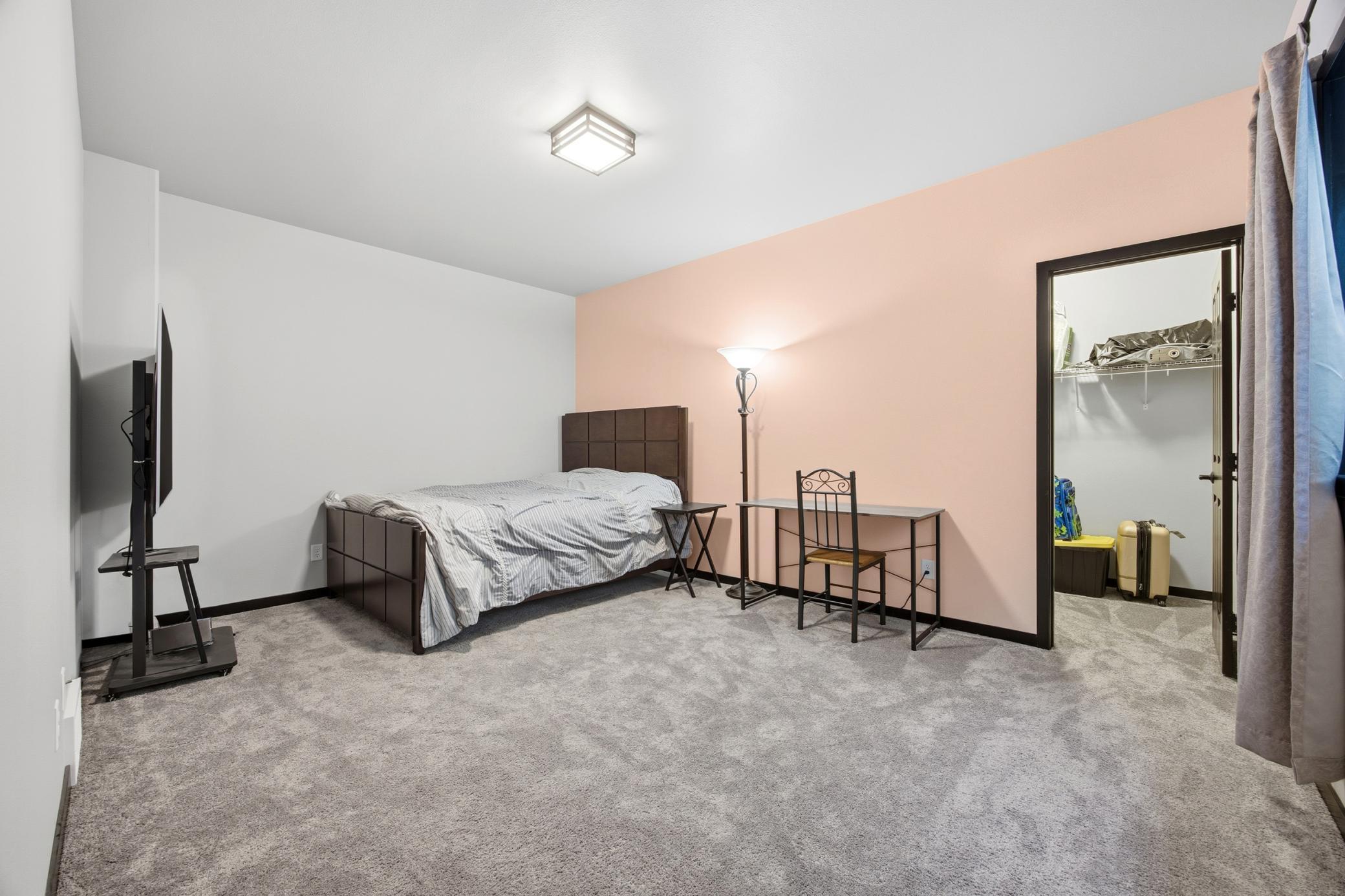 Huge 4th bedroom in basement