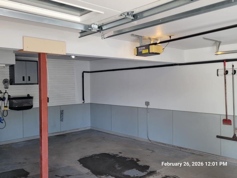 Garage right side