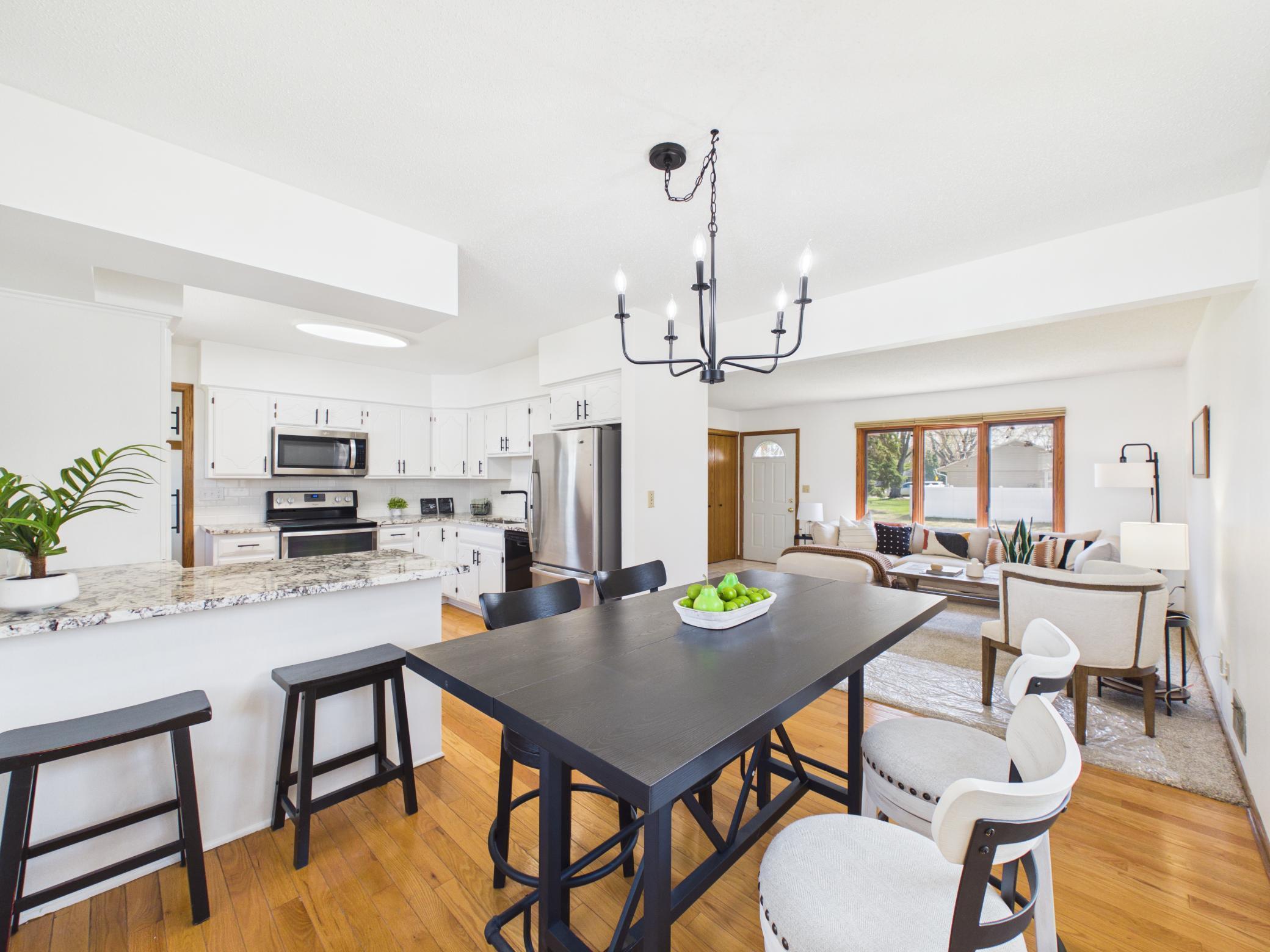 Welome to 9952 95th Ave N, Maple Grove!