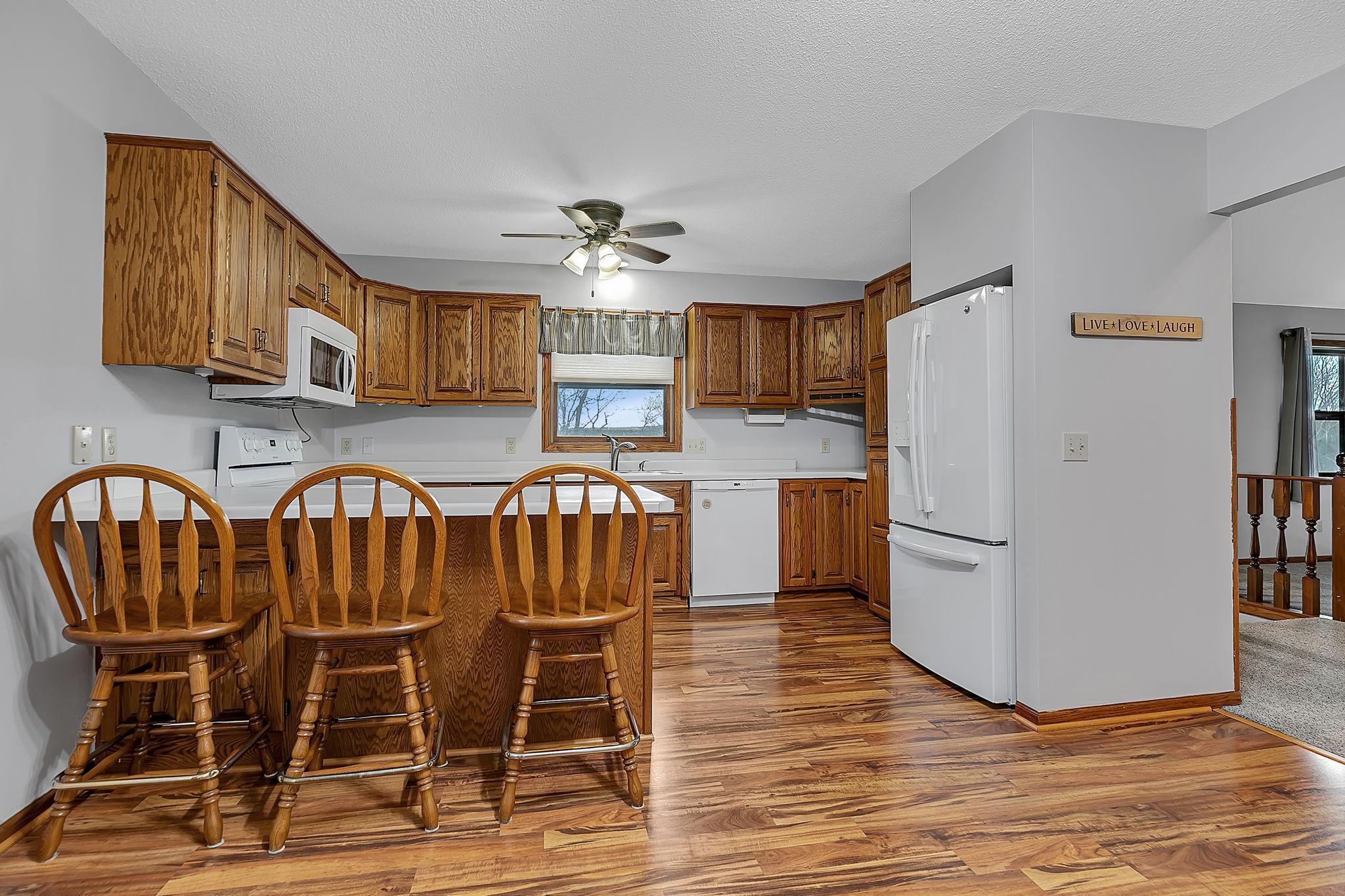 Lots of cupboard space