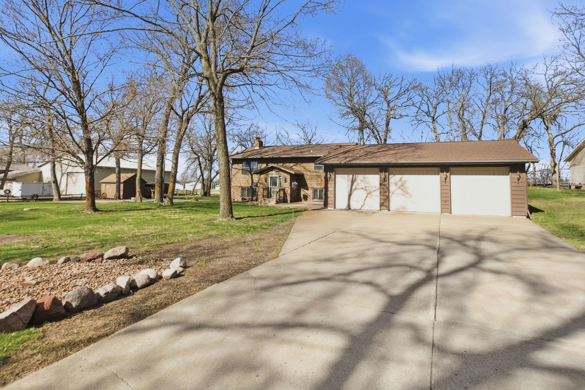 32878 Spunk Tree Circle - Avon