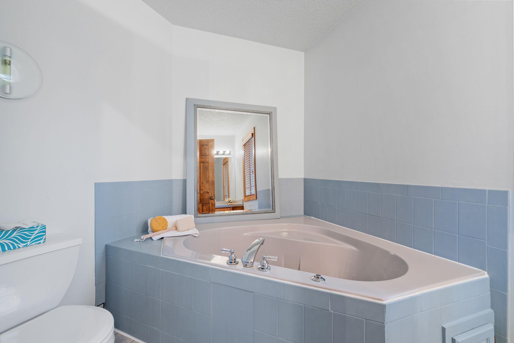 Primary Soaking tub (as it should be) because who wants to share their soaking tub with everyone else?