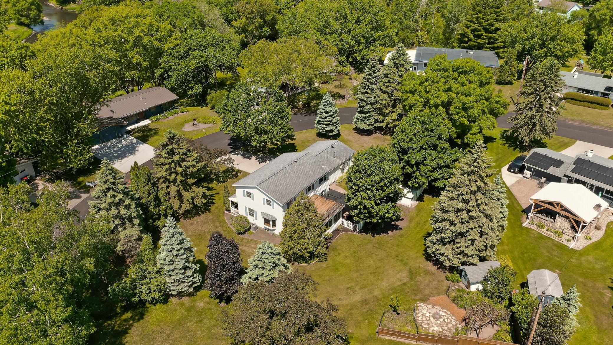 Nice 1/2 acre Wooded lot