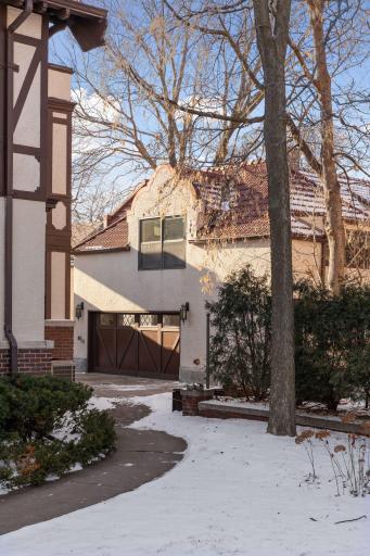 2504 Euclid Place, Minneapolis, MN 55405