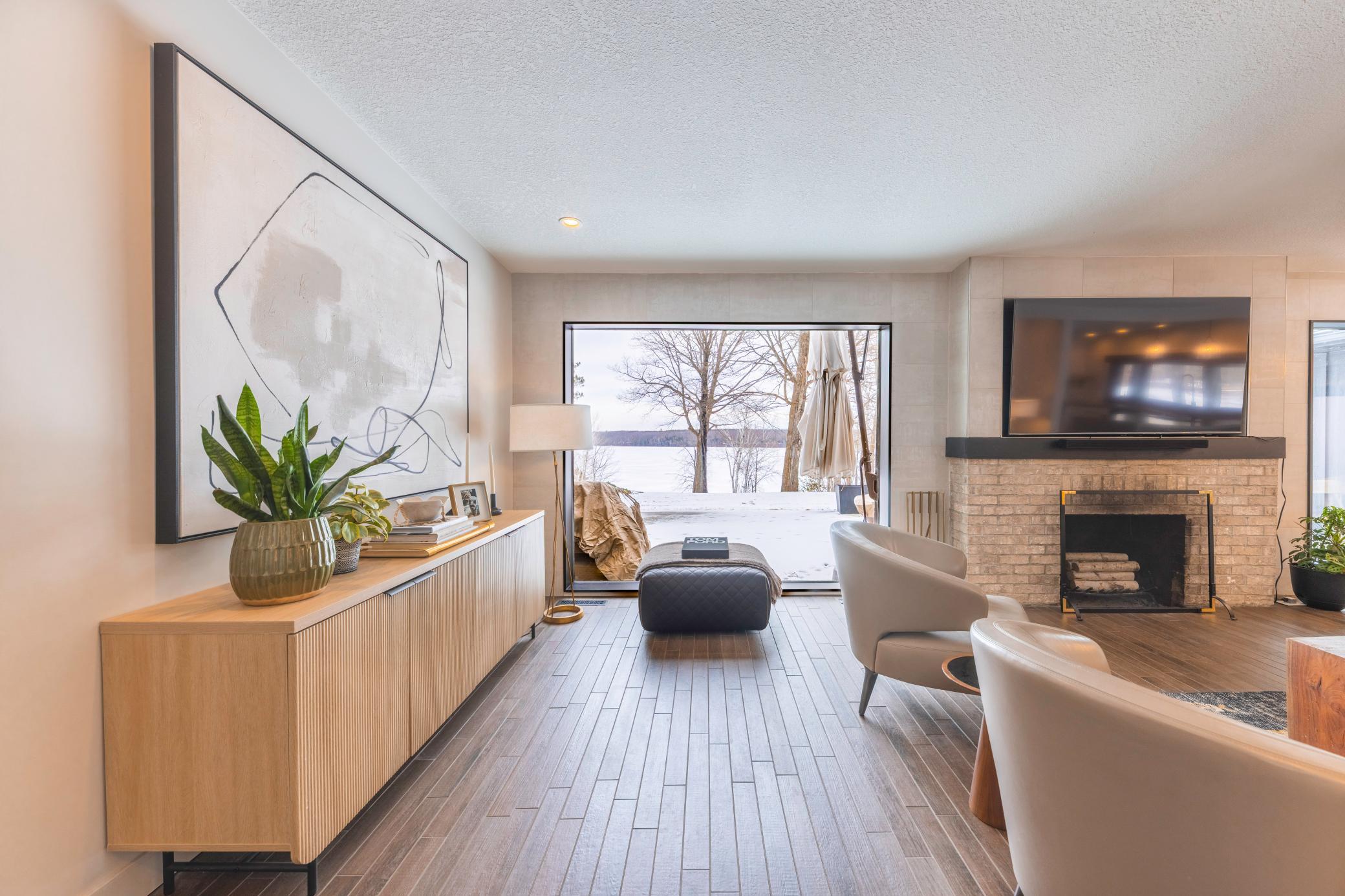 These oversized windows give a great viewpoint of the lake.
