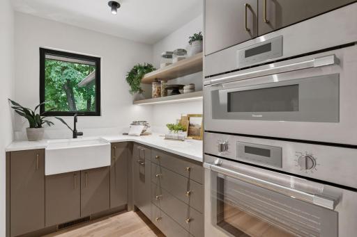 Exquisite chef's kitchen with Thermador appliances.