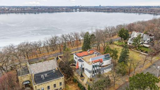 4637 E Lake Harriet Parkway, Minneapolis, MN 55419