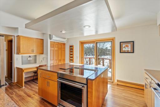 10047 Cove Pointe Road, Brainerd, MN 56401
