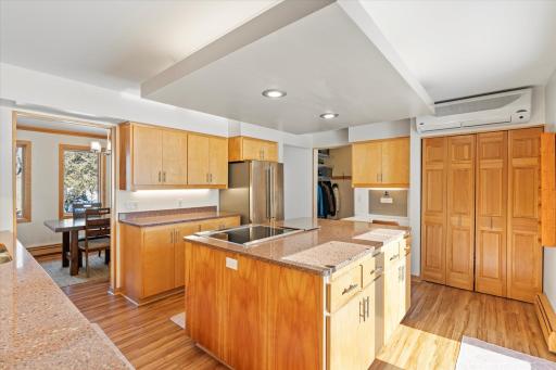10047 Cove Pointe Road, Brainerd, MN 56401