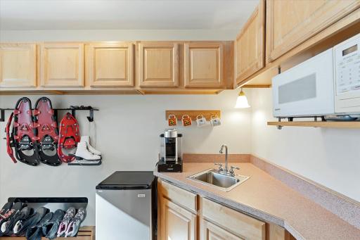 10047 Cove Pointe Road, Brainerd, MN 56401