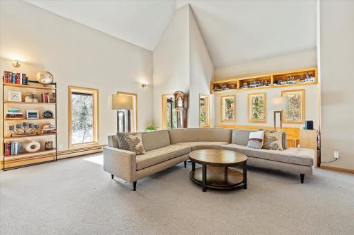10047 Cove Pointe Road, Brainerd, MN 56401