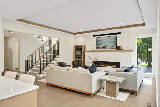 5316 Highwood Drive W, Edina, MN 55436