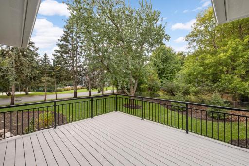 5316 Highwood Drive W, Edina, MN 55436