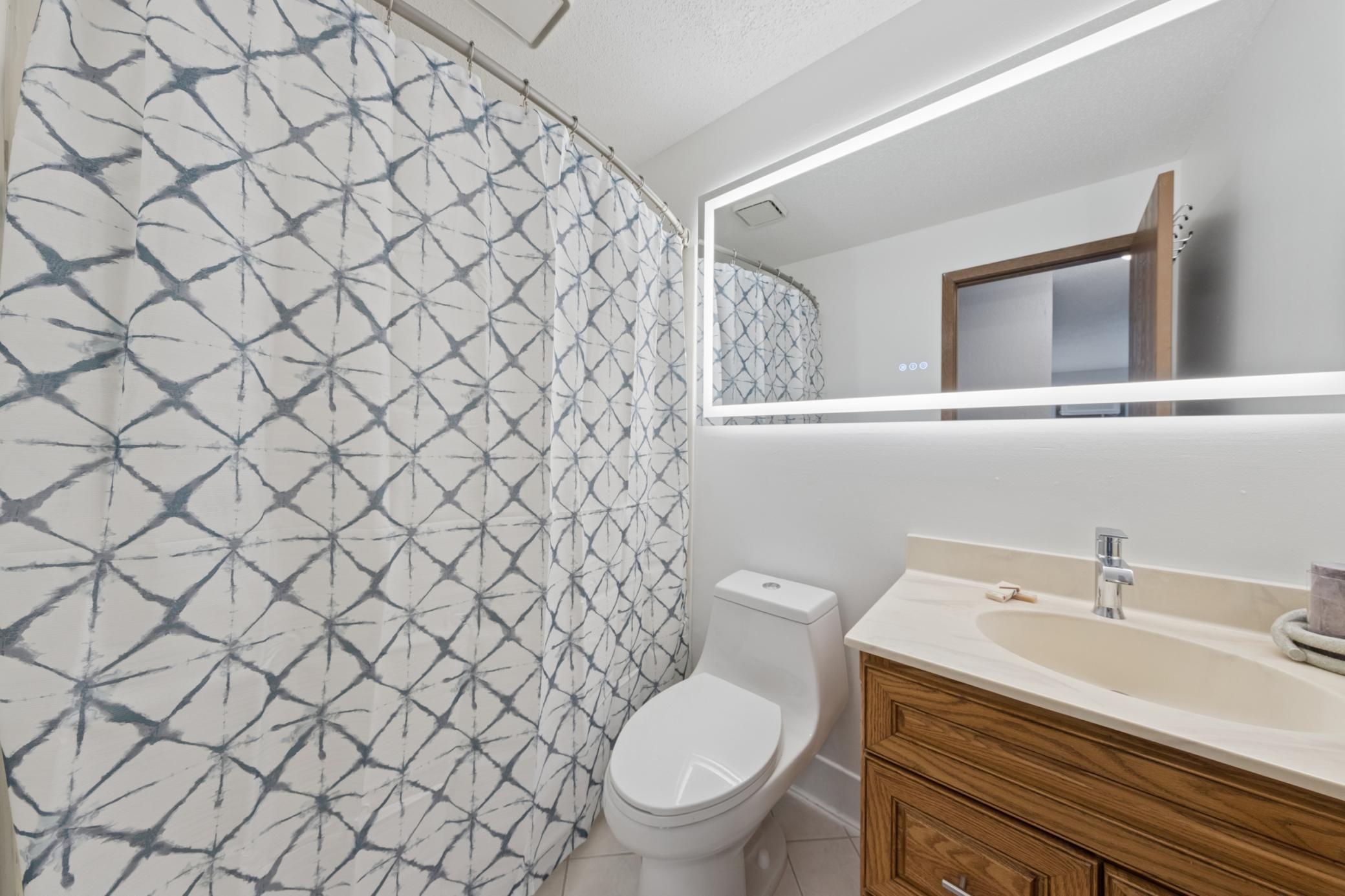 Main floor full bathroom.