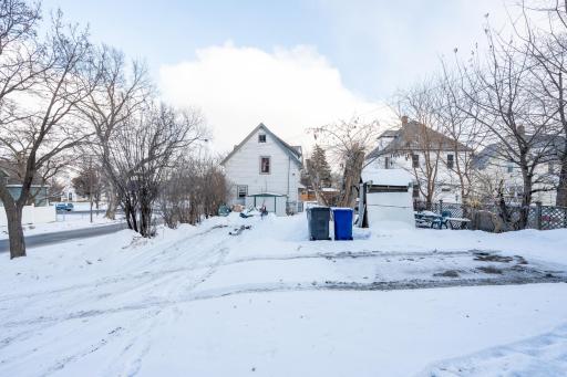655 Robert Street S, Saint Paul, MN 55107