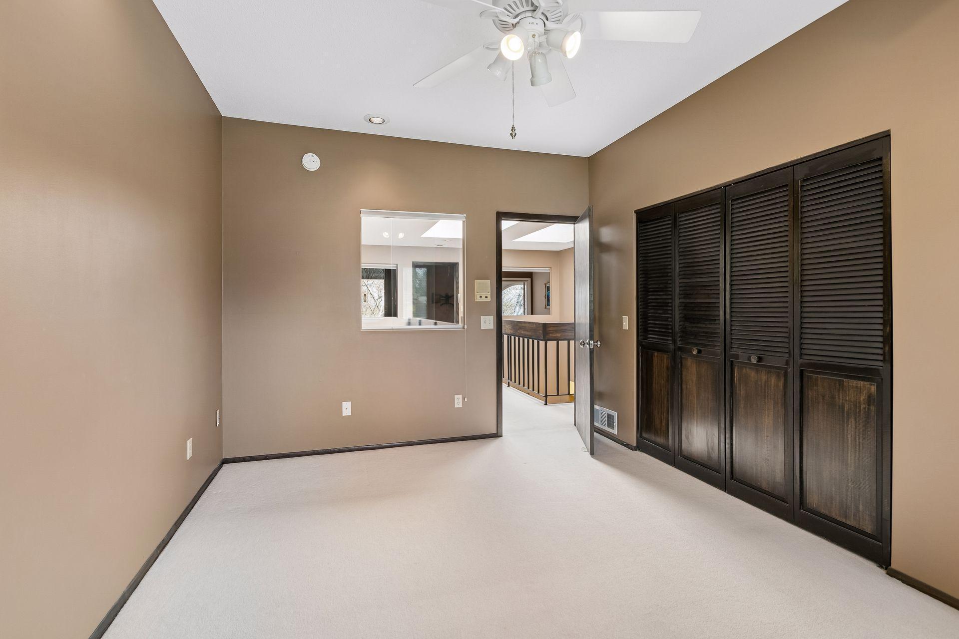 4334 Highland Drive - Spacecrafting - 0044.jpg