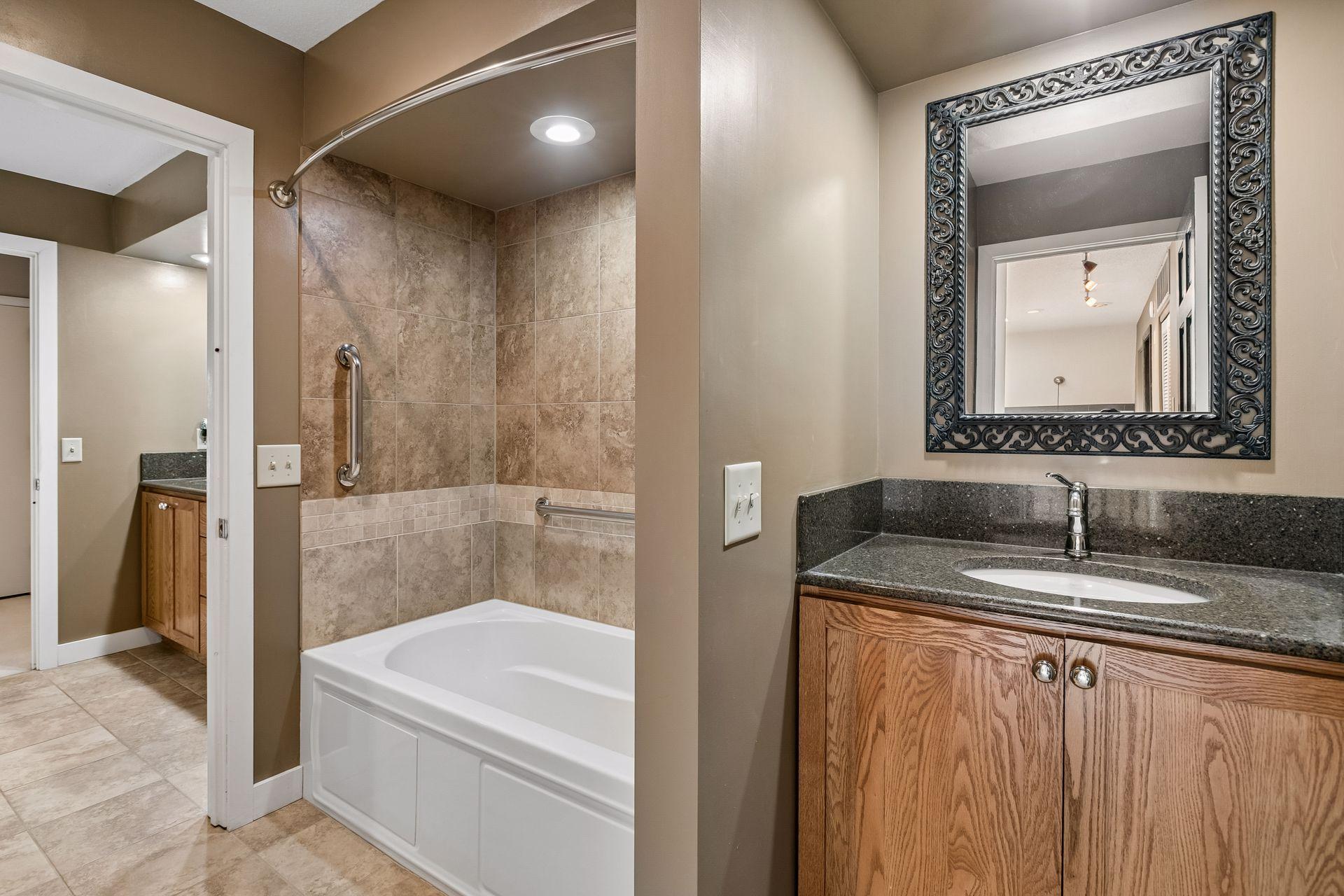 4334 Highland Drive - Spacecrafting - 0040.jpg