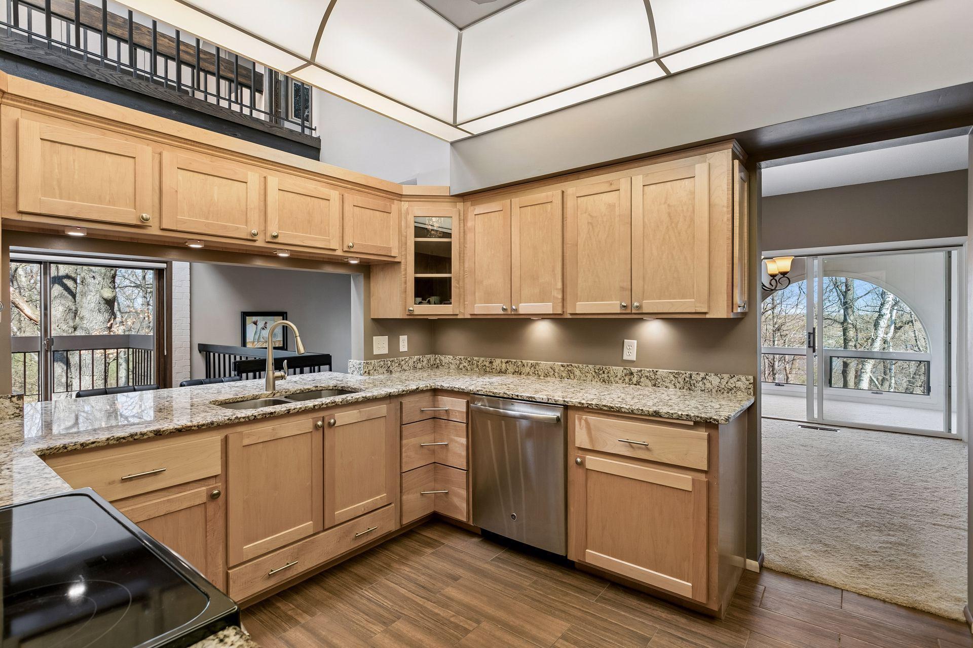 4334 Highland Drive - Spacecrafting - 0017.jpg