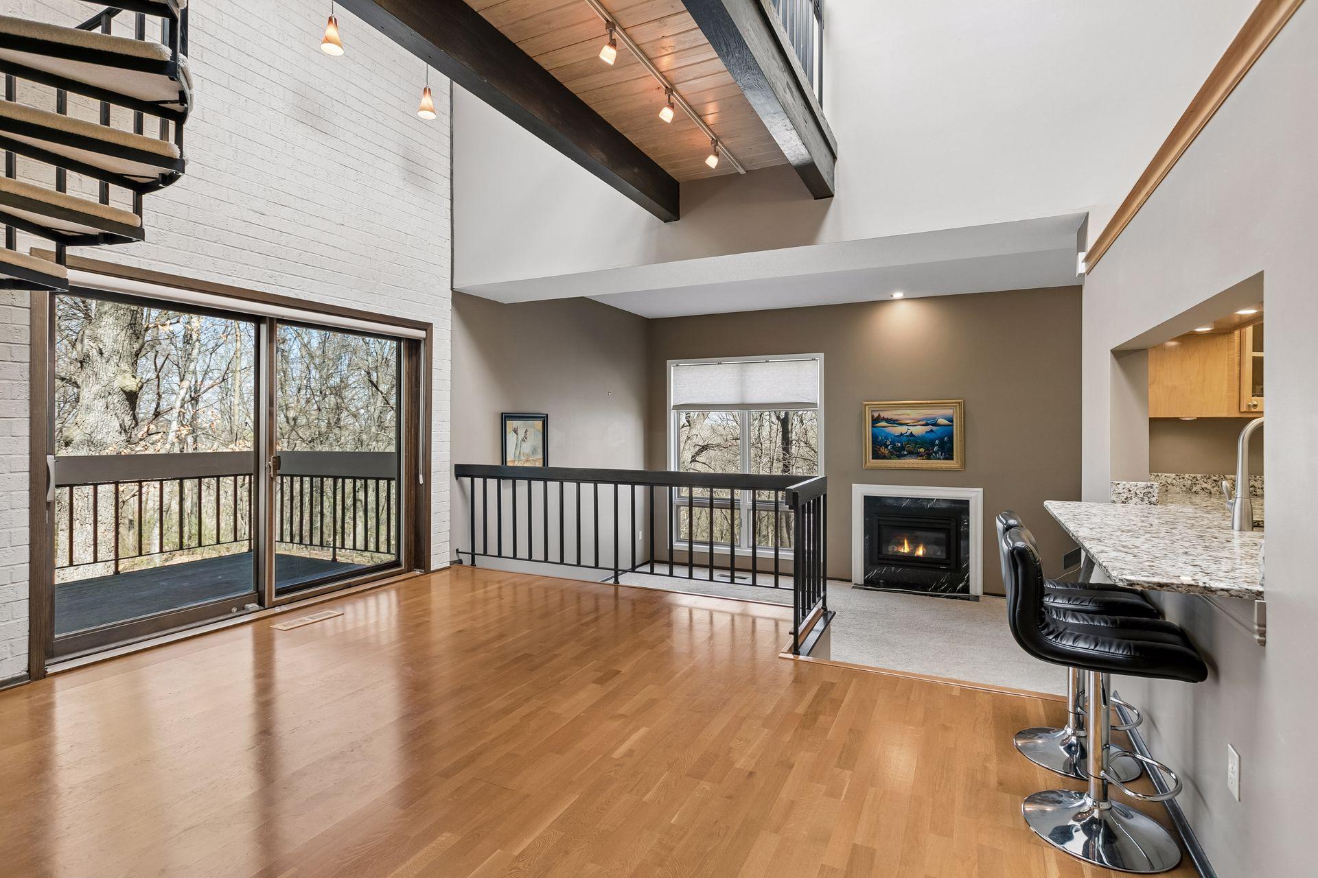 4334 Highland Drive - Spacecrafting - 0009.jpg