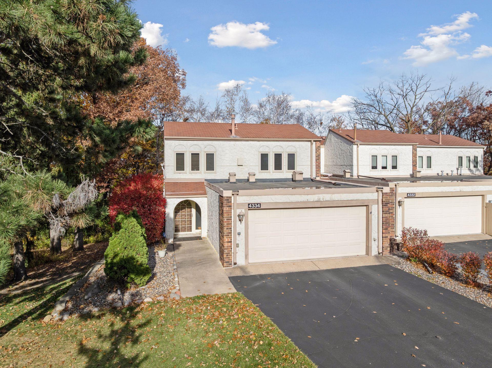 4334 Highland Drive - Spacecrafting - 0002.jpg