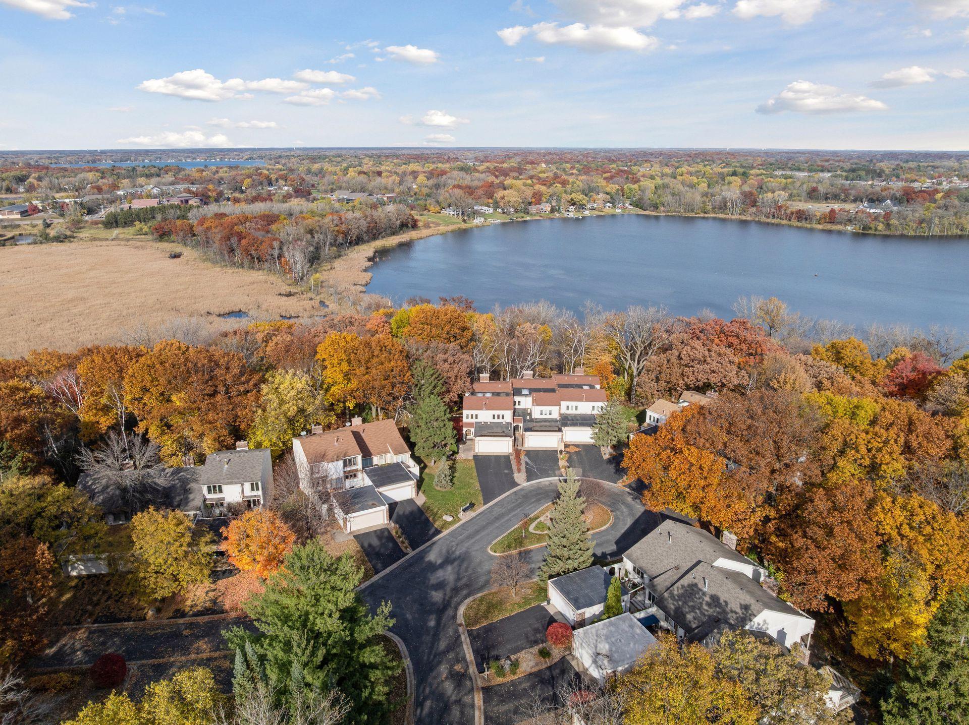 4334 Highland Drive - Spacecrafting - 0003.jpg