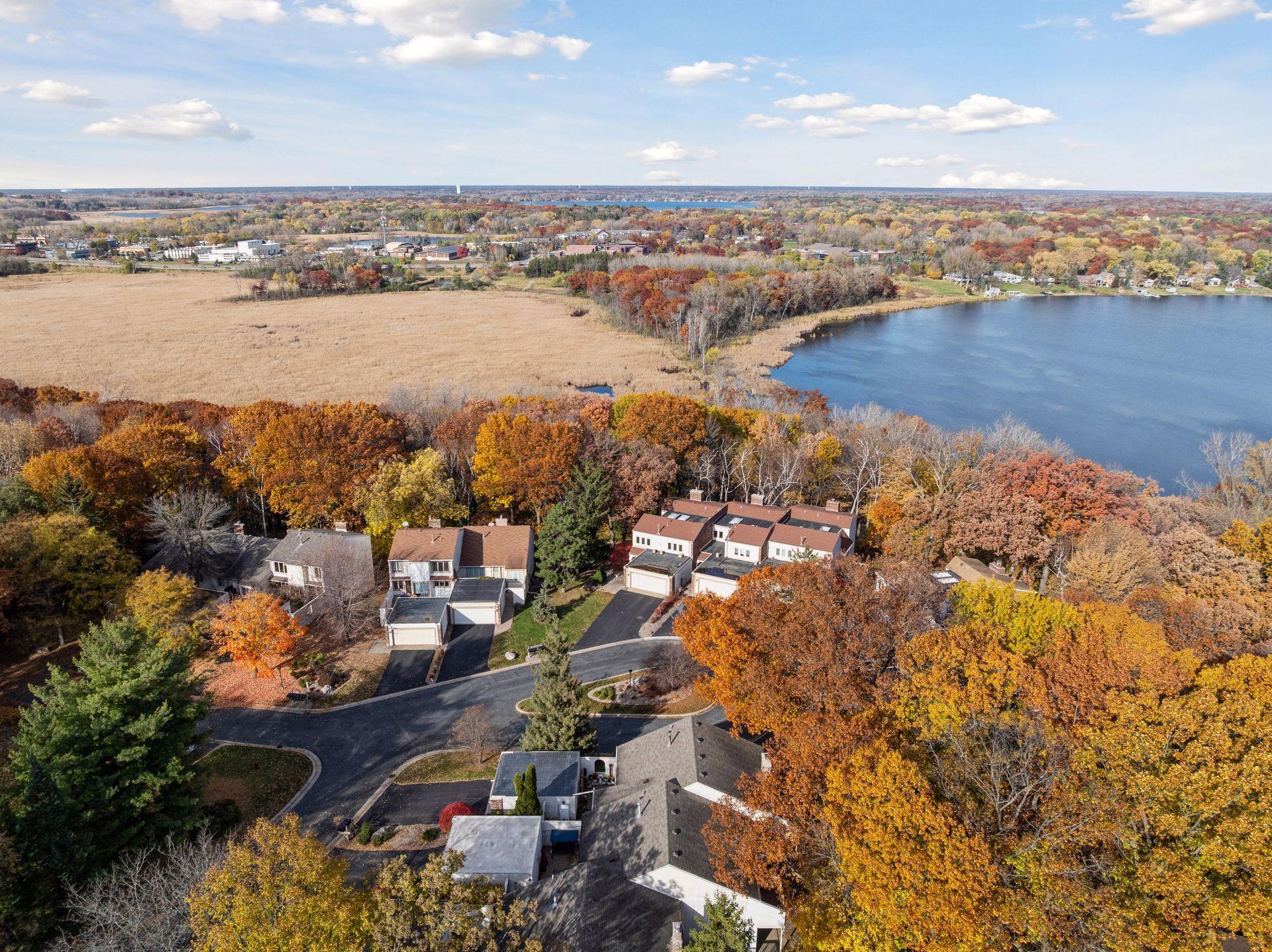 4334 Highland Drive - Spacecrafting - 0004.jpg