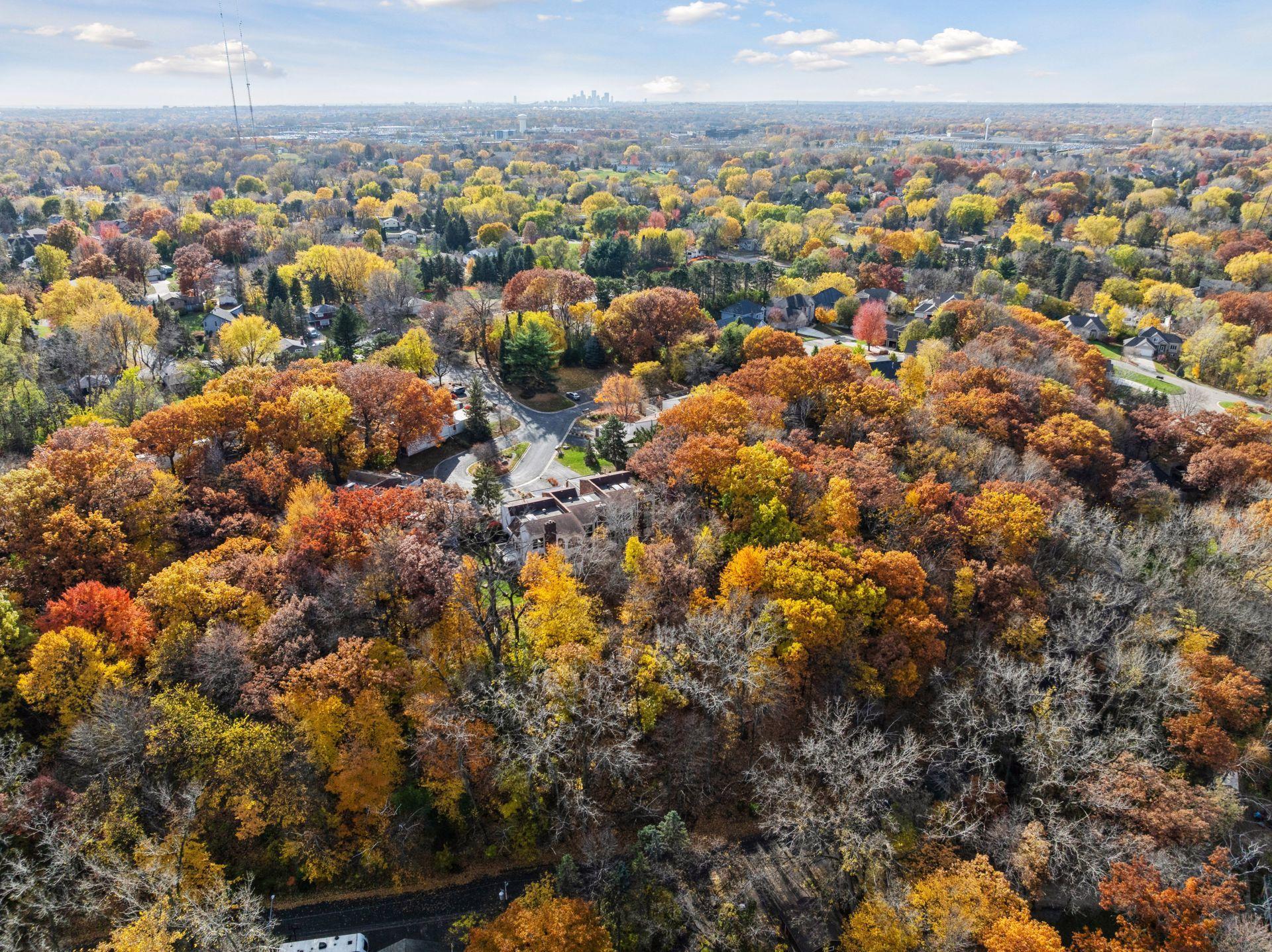 4334 Highland Drive - Spacecrafting - 0008.jpg