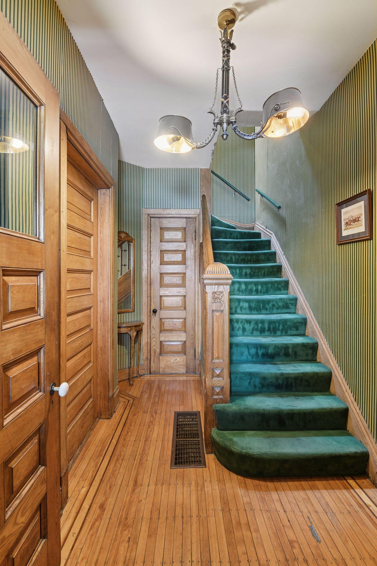 108 East 25th Street - Spacecrafting - 0001.jpg