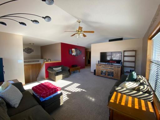 108 7th Street SE, Grand Meadow, MN 55936