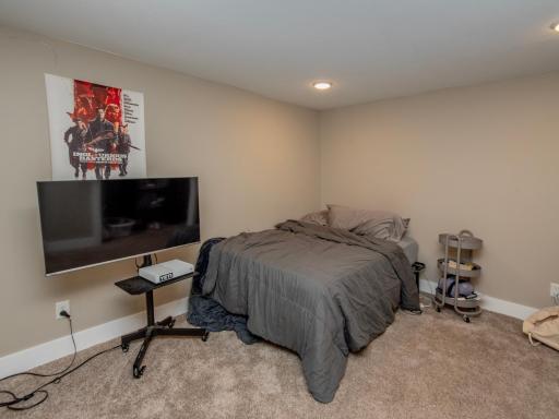 1926 Grand Avenue, Saint Paul, MN 55105