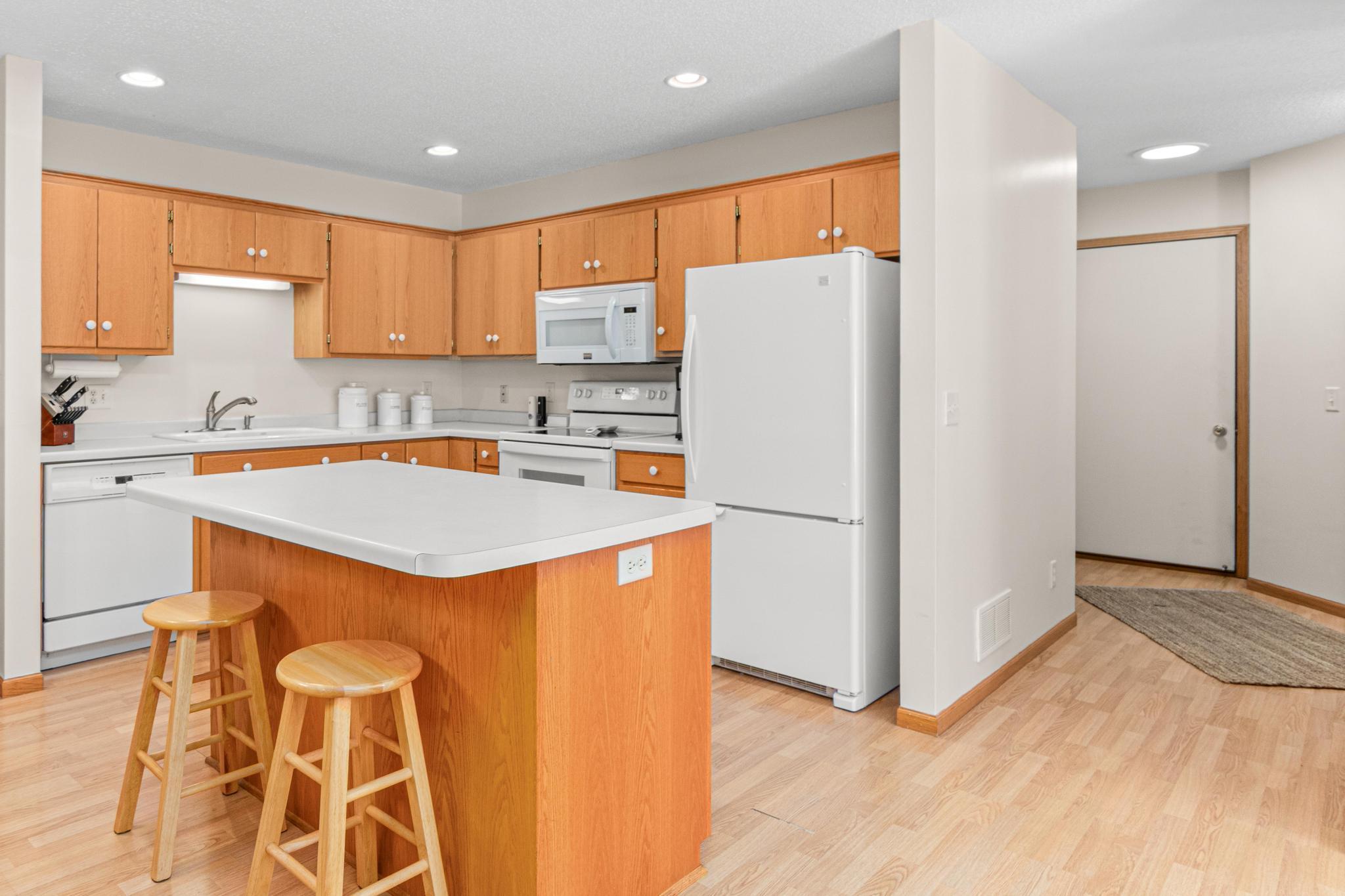 205 Circle View Drive-6.jpg