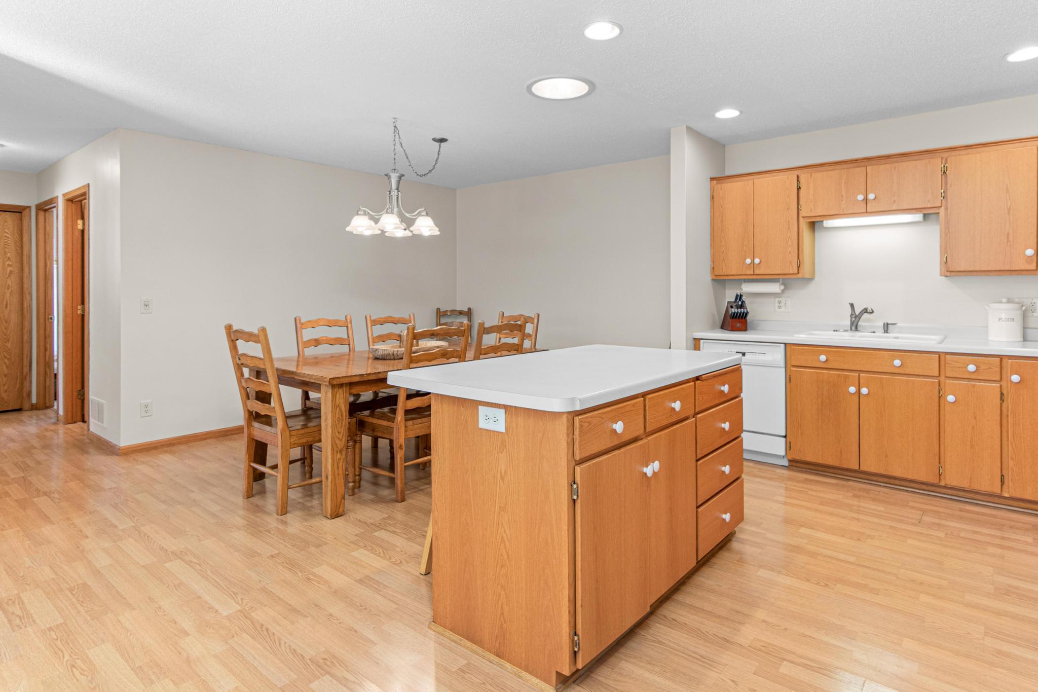 205 Circle View Drive-7.jpg