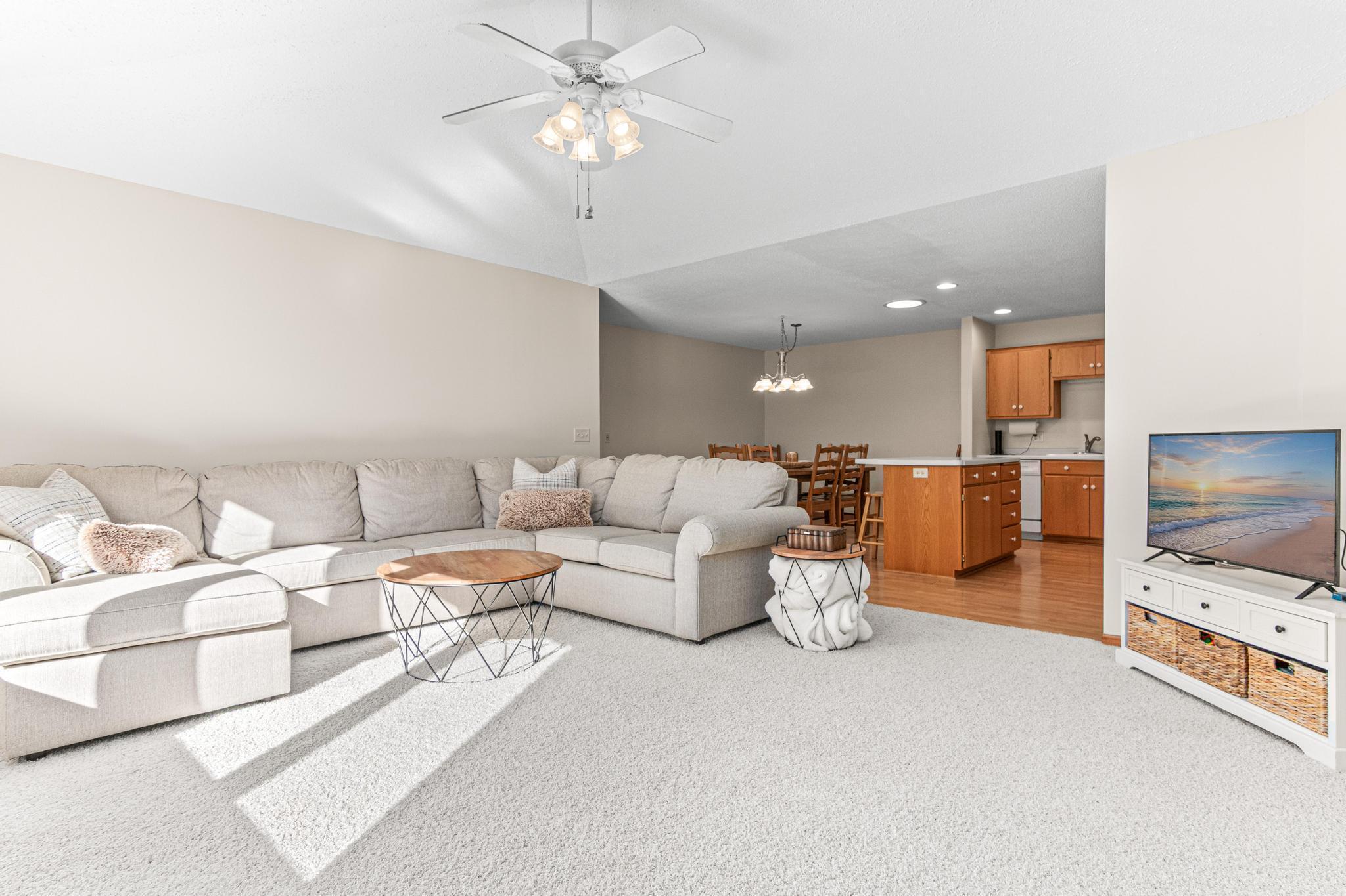 205 Circle View Drive-3.jpg