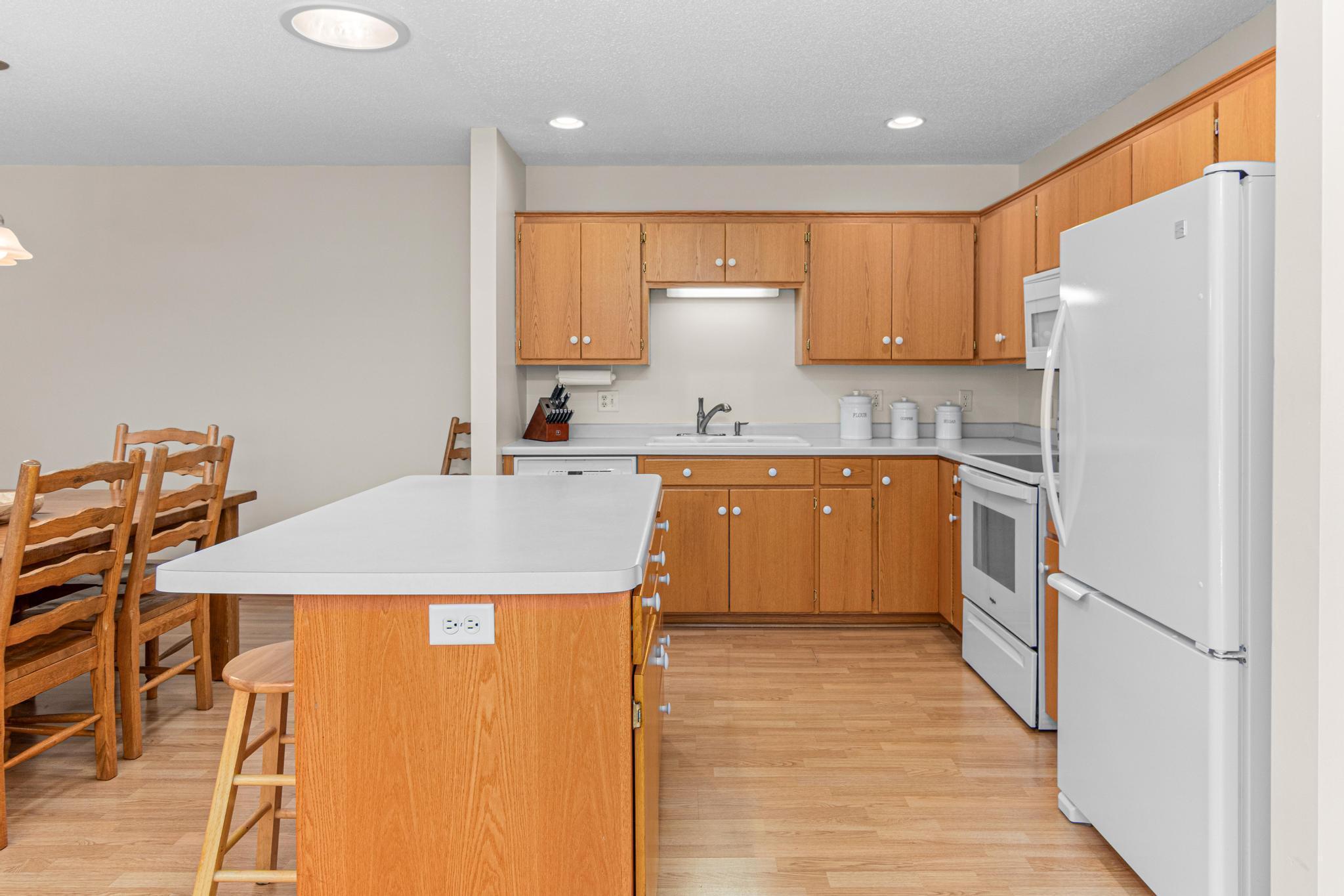 205 Circle View Drive-14.jpg