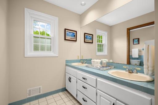 3620 James Avenue, Wayzata, MN 55391