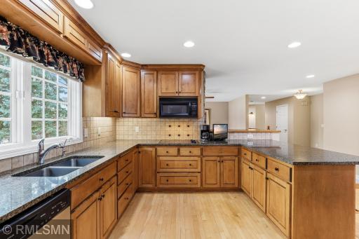 18455 95th Place N, Maple Grove, MN 55311