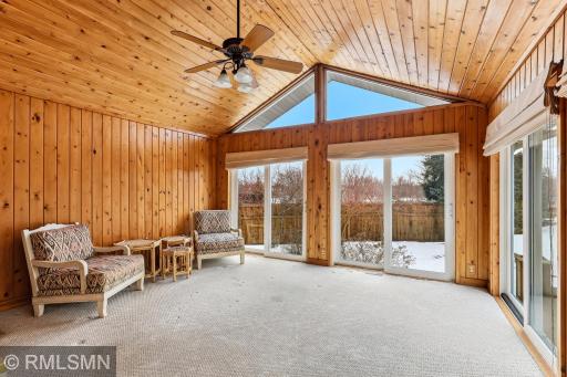 18455 95th Place N, Maple Grove, MN 55311