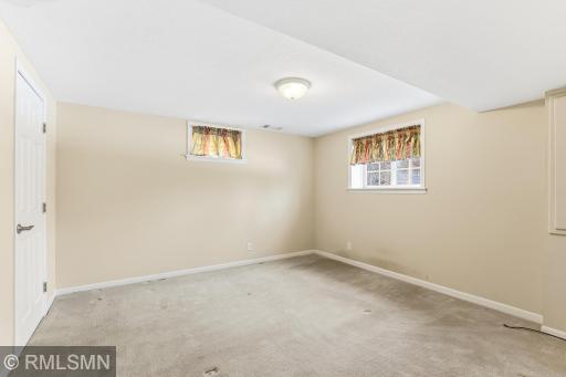 18455 95th Place N, Maple Grove, MN 55311
